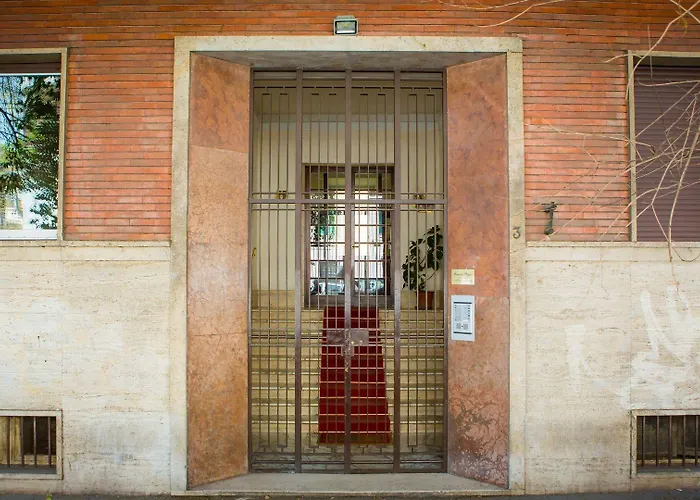 Caesar Place Guest house 4*